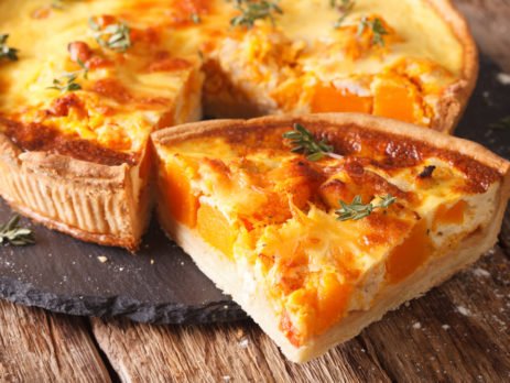 Kürbis-Quiche und Pilz-Omelette mit Hackfleisch. Gesunde Rezepte mit viel Vitamin B12